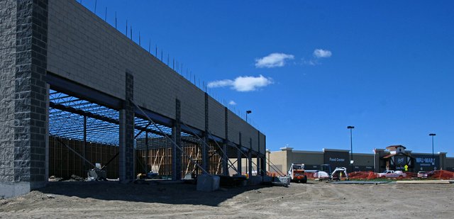 Tebo Center, located on Lot 6 of the Walmart Subdivision at 1830 W. Victory Way, is slated to be the new home of Maurices women’s clothing store, Alabama-based Hibbett Sports and a third tenant to be determined later. Developer Stephen Tebo said he is currently courting three potential tenants, but would not divulge their identities without a signed lease.
